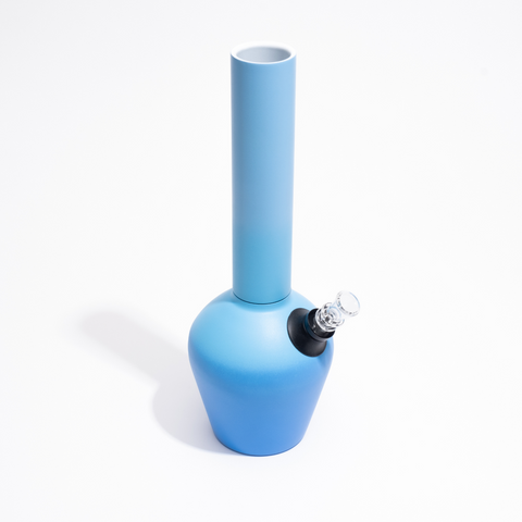 Chill - Limited Edition - Blue Ombre Bong - Weedcommerce Marketplace